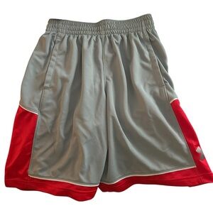 Under Armour‎ Basketball Shorts Men’s Medium Gray/Red Loose Fit 10” Inseam